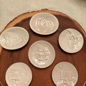 Frankoma Cream Ceramic Trinket Plates